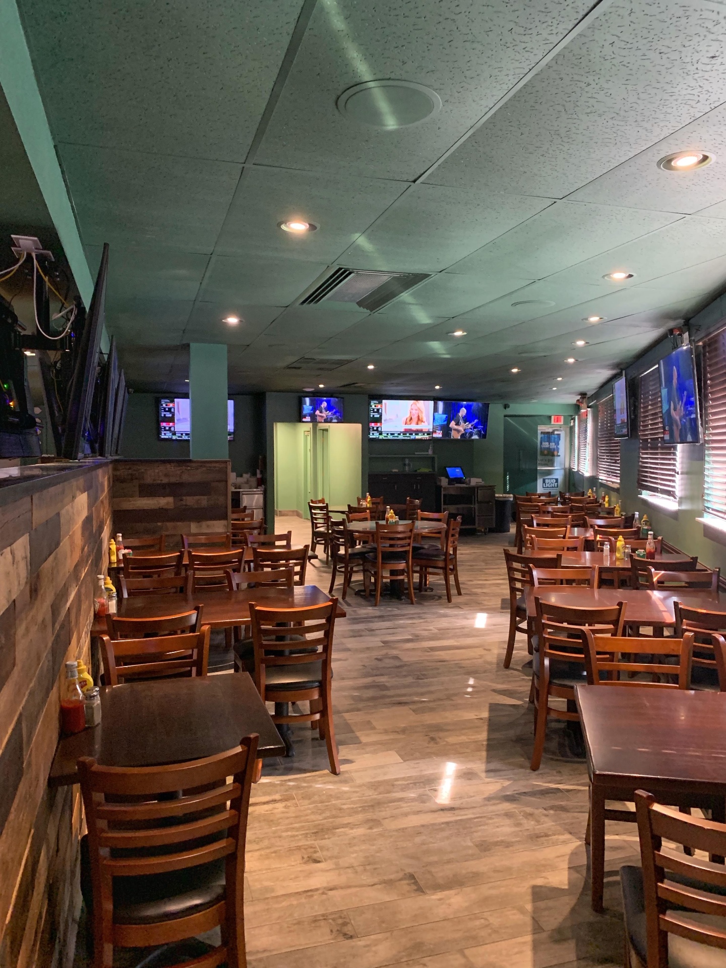 Plenty of Seating